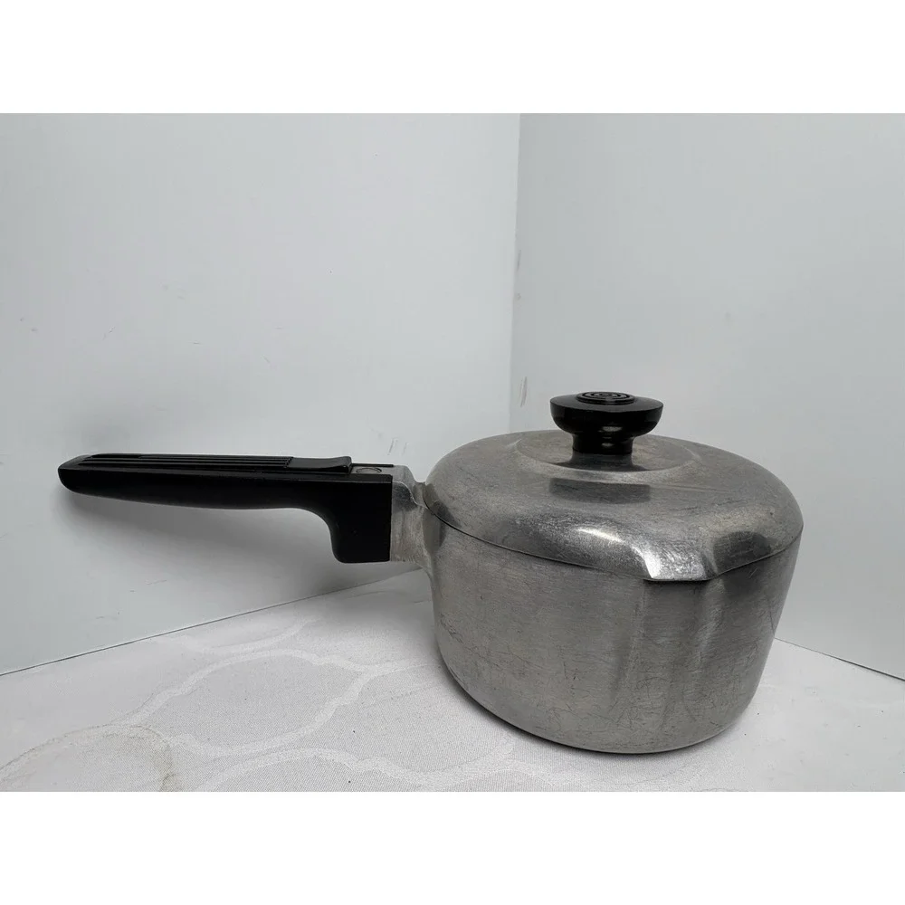 Vintage Wagner Ware Sidney -O- Magnalite 4681 1/2 P Sauce Pan 1 1/2 Qt With Lid